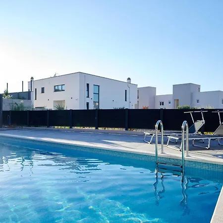 Apartment Exclusive Okrug Gornji With Shared Pool Trogir